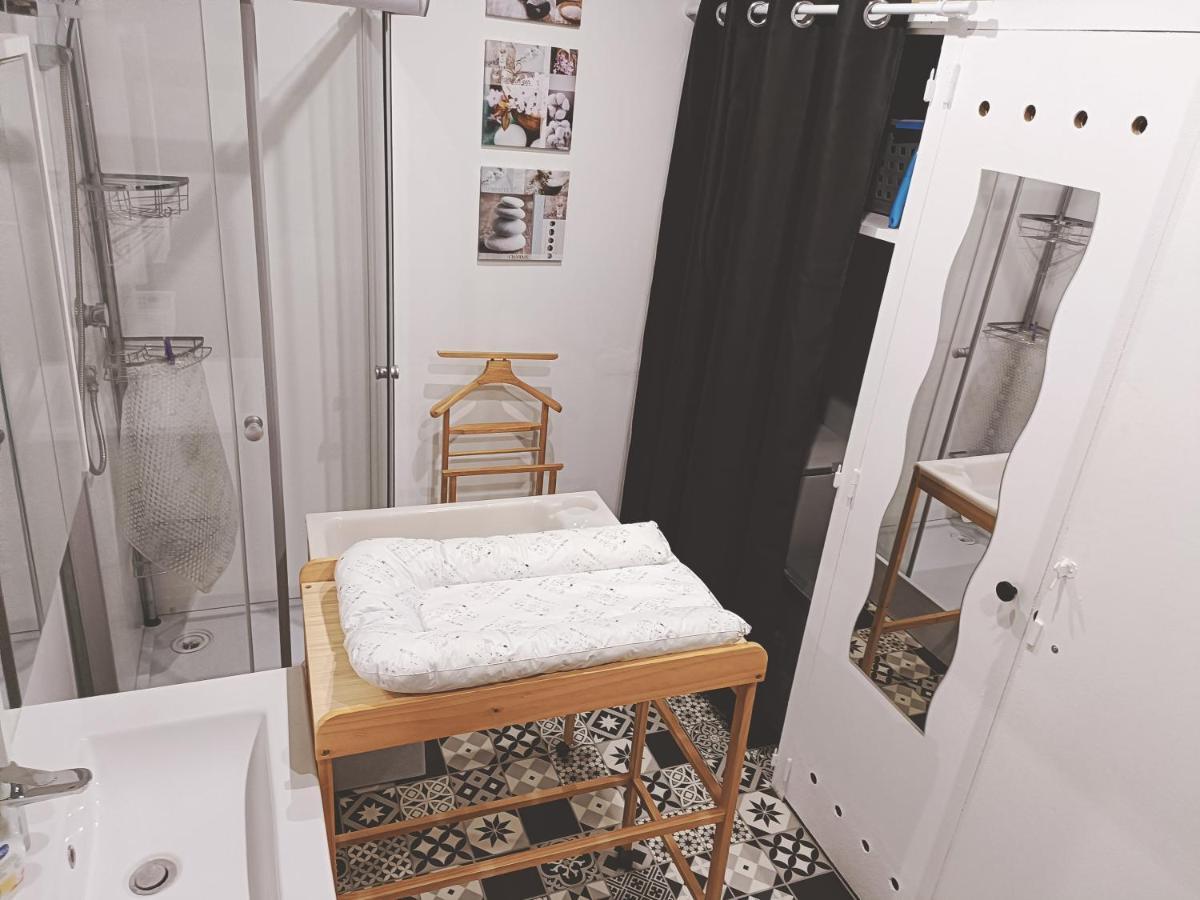 Charleville-Mézières Loft Chez Valy Et Herve מראה חיצוני תמונה